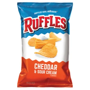 Ruffles Cheddar and Sour Cream Flavoured Potato Chips, (184.2g)